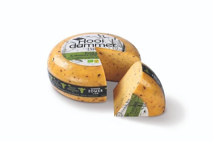 Seasonal Cheese summer - Cow Cheese Kalamata Olive-Tomato